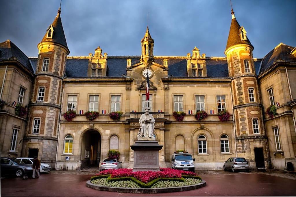 Villa Eugénie Melun Kültér fotó